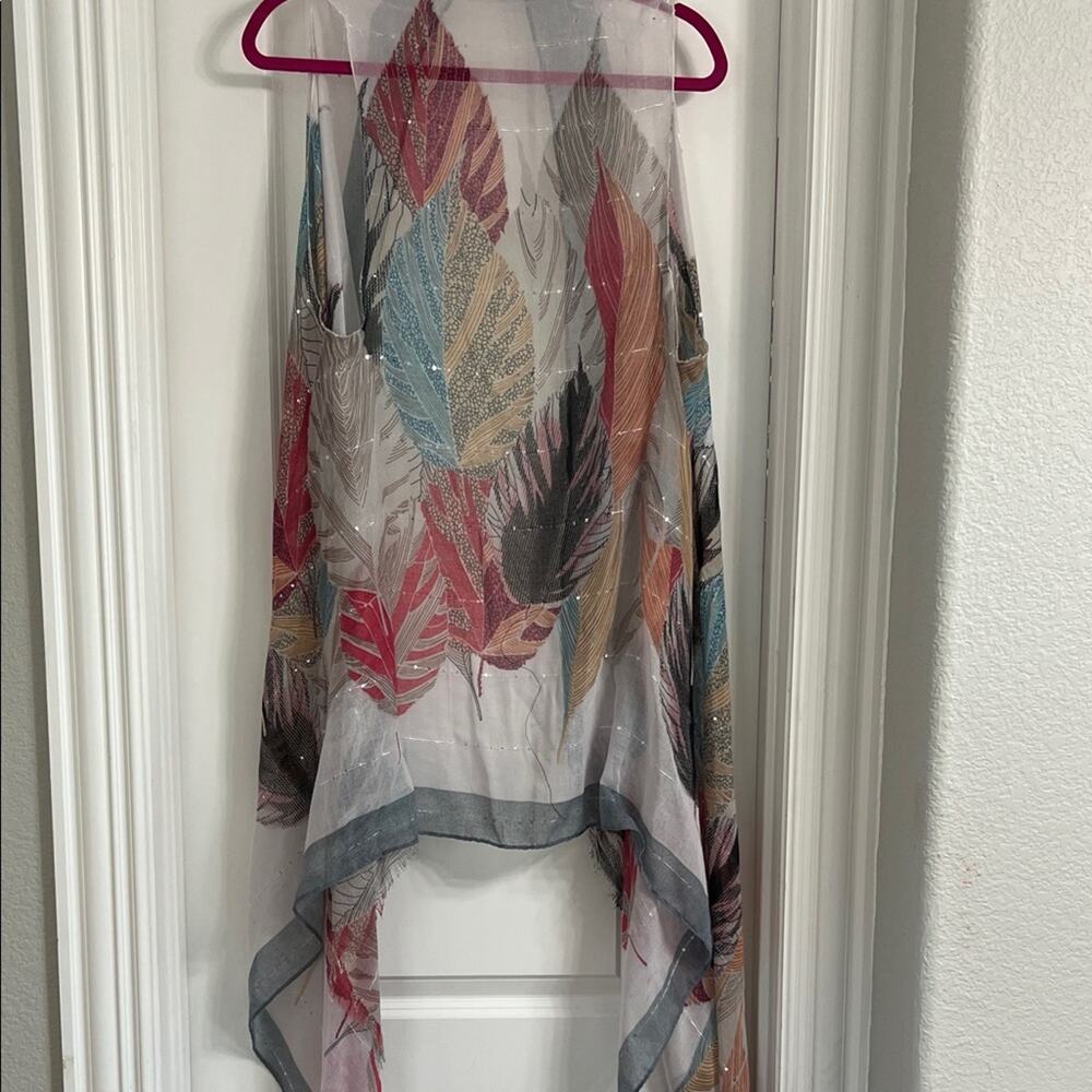 Source Unknown Sheer Leaf Patterned Drapes - Picture 3 of 4